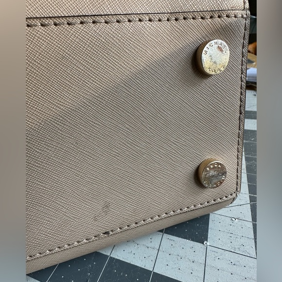 MICHAEL KORS CROSSBODY/SHOULDER BAG - Picture 3 of 14